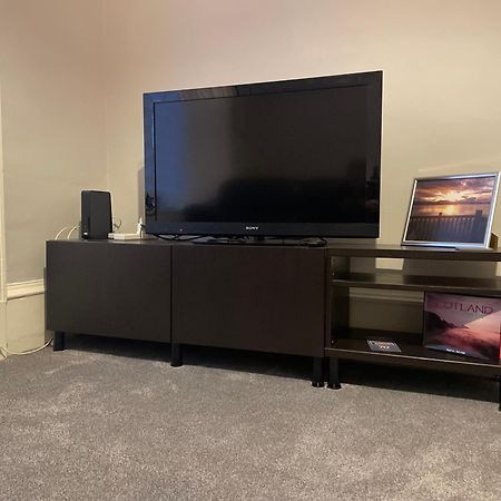 Apartmán 5 Minutes From Loch Lomond - Newly Renovated Ground Floor 1-Bed Flat Bonhill Exteriér fotografie